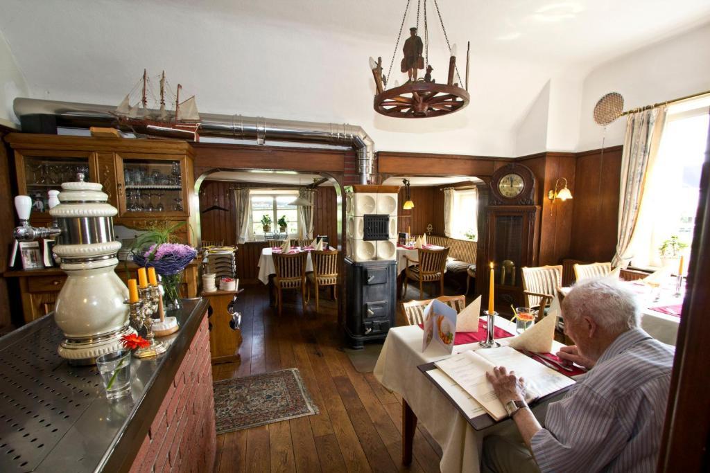 Hotel Nobis Krug Groß Sarau Esterno foto